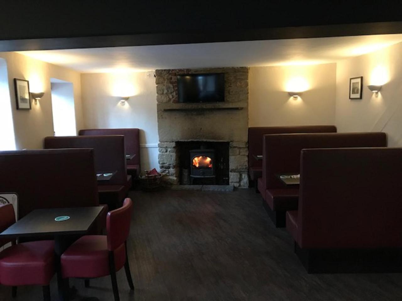 The Britannia Inn 셔번 외부 사진
