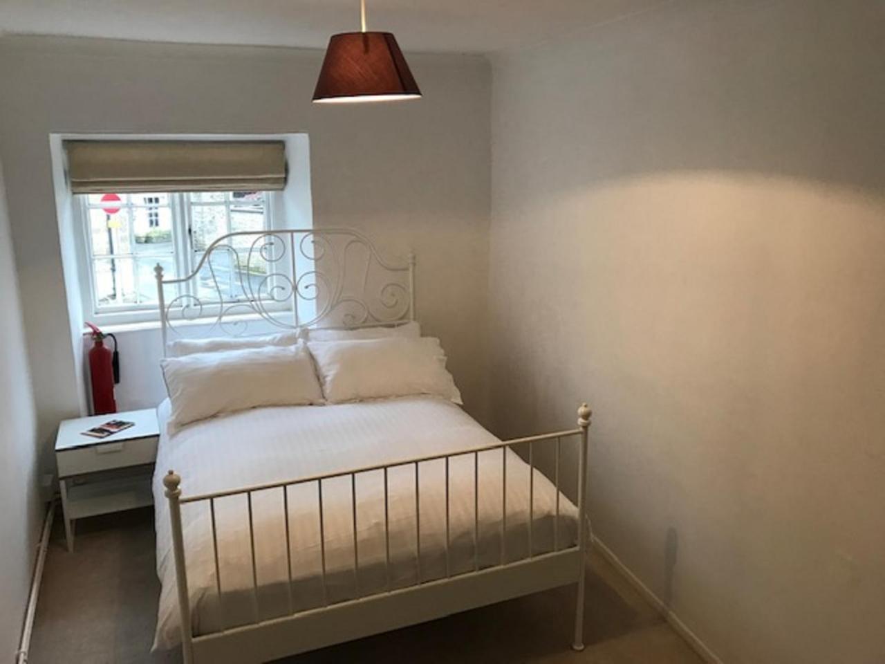 The Britannia Inn 셔번 외부 사진